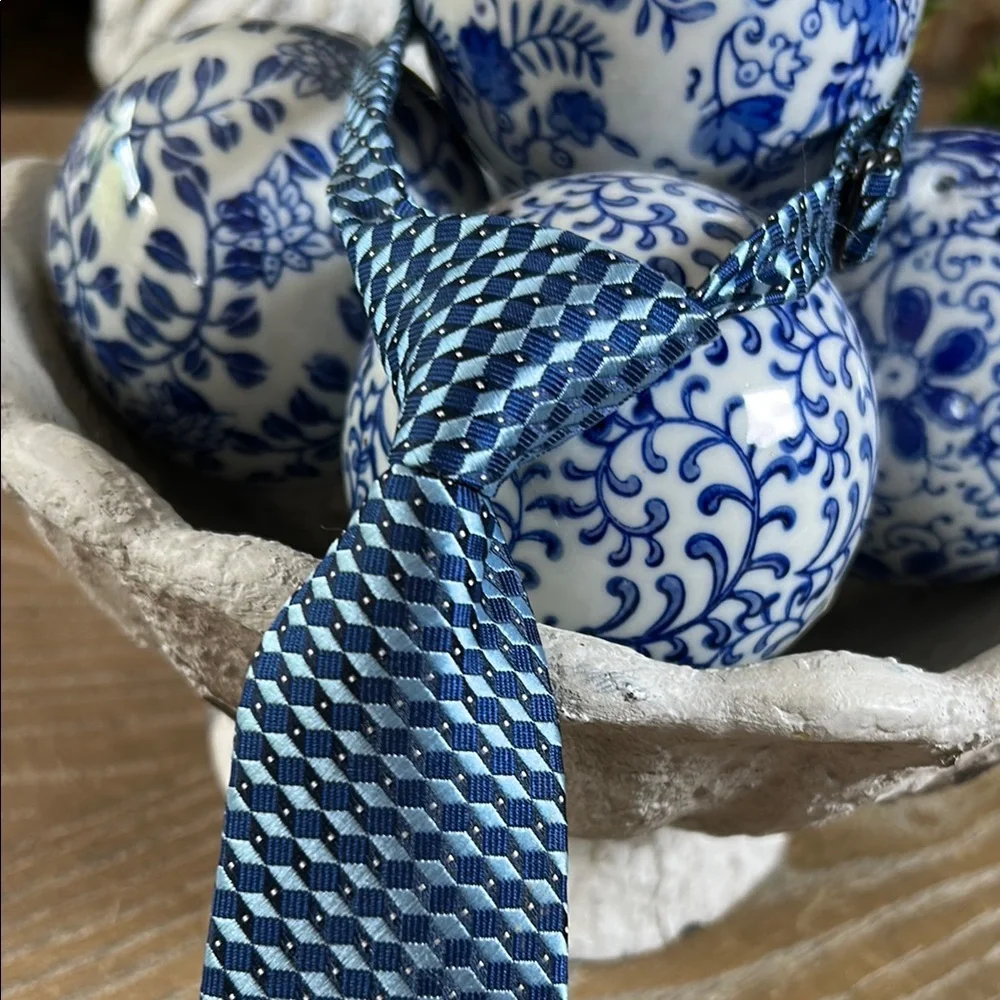 Boys The Children's Place Blue and White Geometric Tie